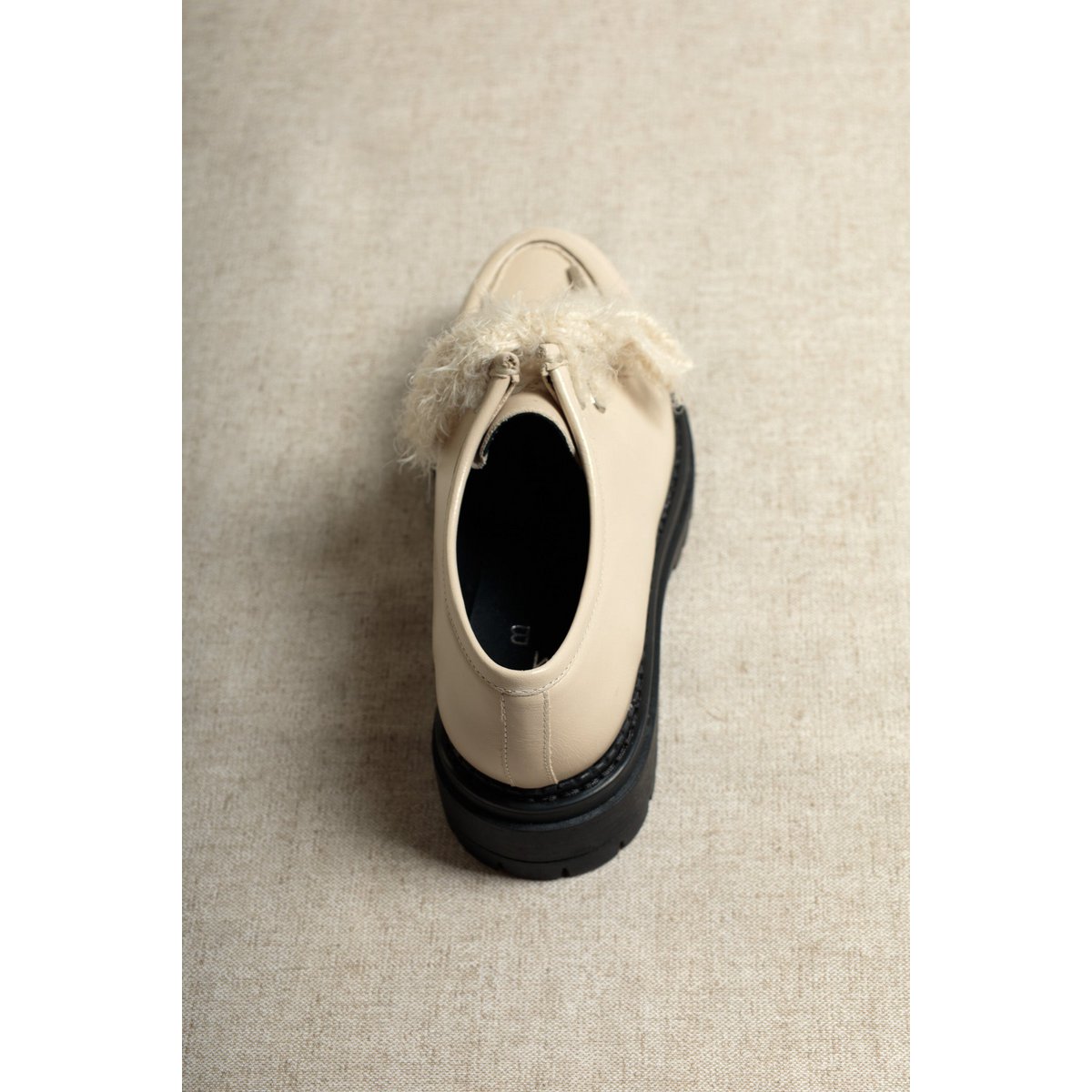 ODDA ALIAS LATTE – Leren dikke loafers met platformzool