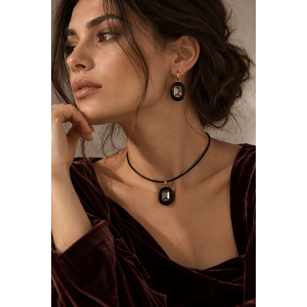 Imperfectly Precious Magnetic Choker -Swarovski Crystal