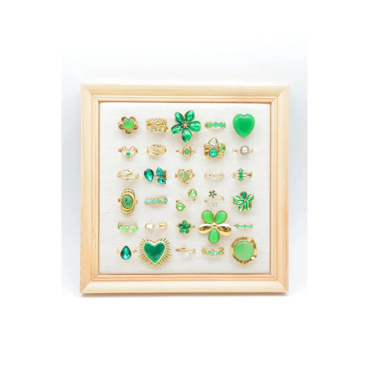 Lots of jewelry with display