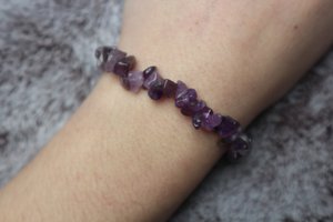 Amethist splitarmband