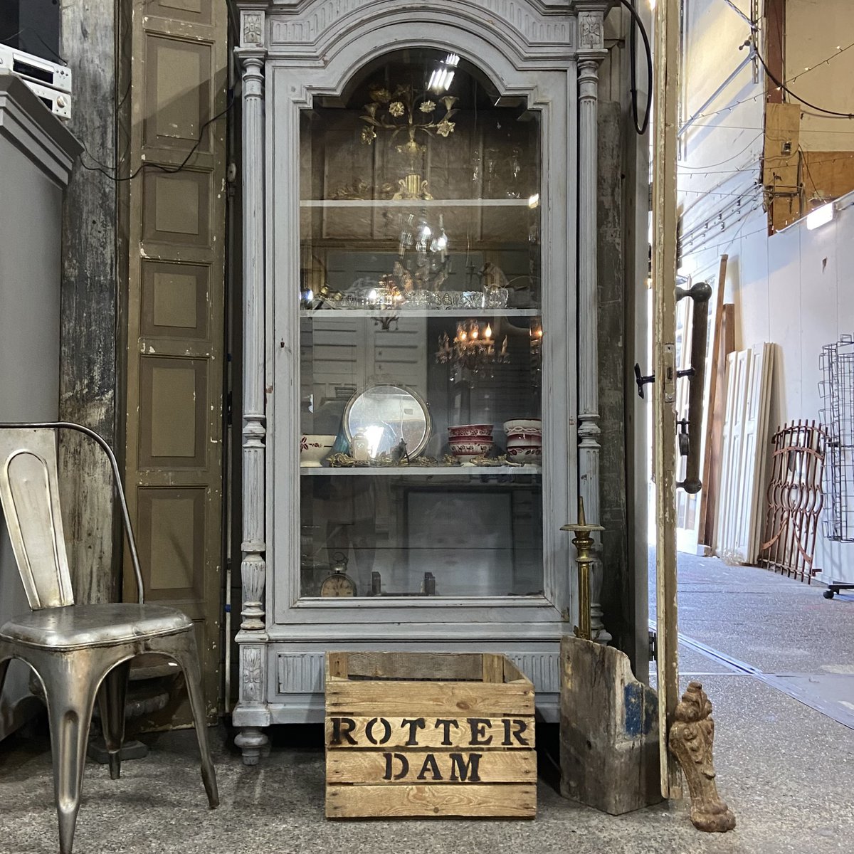 CAISSE / CAISSE EN BOIS Rotterdam