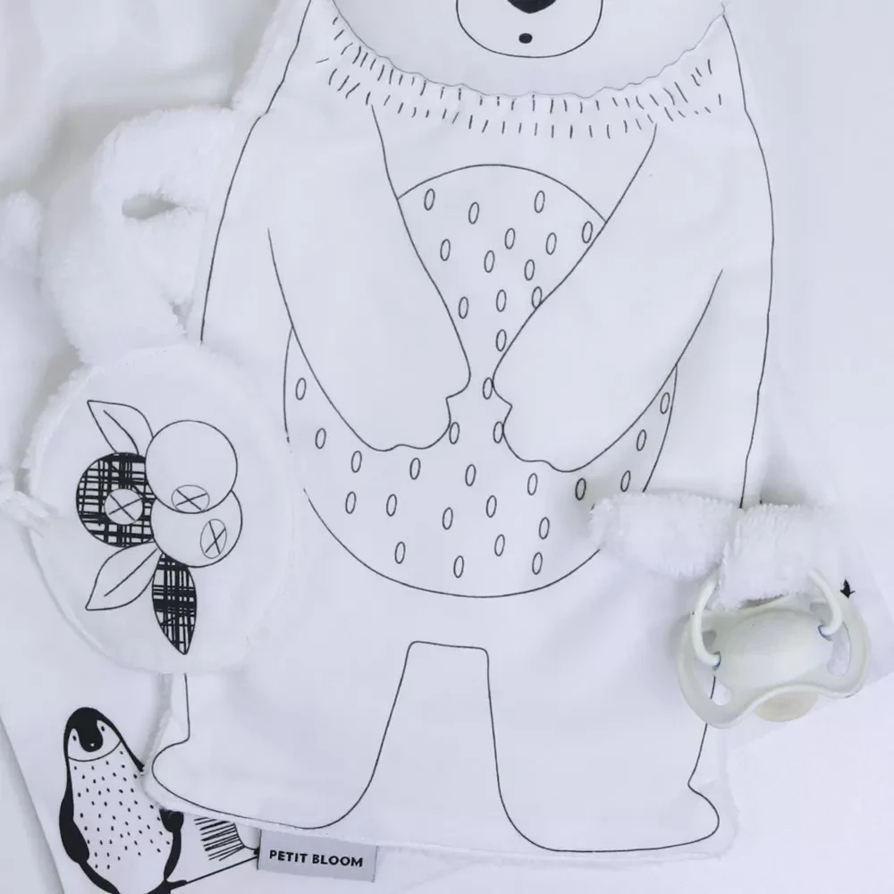 Schwarz-Weiß-Braunbär-Tröster