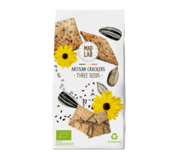 Savory pepper and basil crackers with a "Give it away" message on the packaging. Made with natural ingredients.
