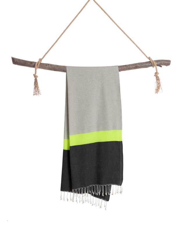 TOWEL TO GO NEON Telo mare in cotone riciclato 180x100 cm | Asciugamano da piscina ad asciugatura rapida | Grigio/Nero | con confezione regalo