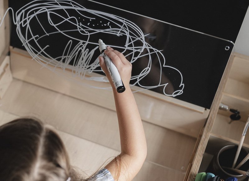 Justerbart Børnekunstbord Julle