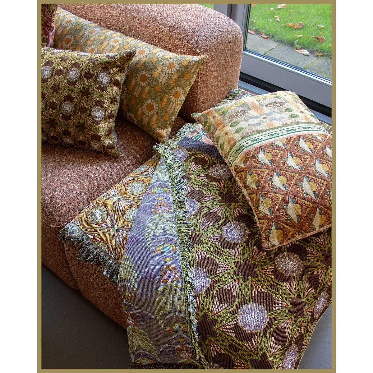 NIN-NIT | Fleurs Classiques XL | woven 100% cotton | decorative cushion with floral print | green | orange | pink | beige | yellow | multicolor | 90x35 cm