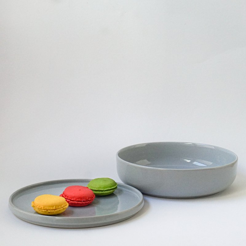 Bowl 22 cm with lid/plate Hollyhock - arctic gray - 1,000 ml