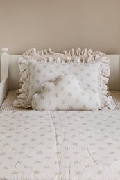 Coussin décoratif en mousseline à volant "Boho Flowers"