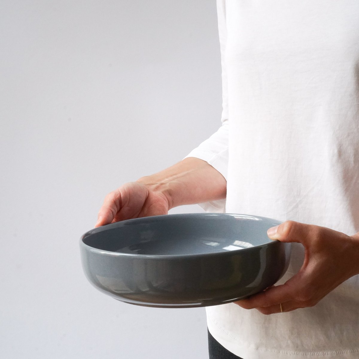 Shell 22 cm with lid/plate Hollyhock - Fjord Blue - 1,000 ml