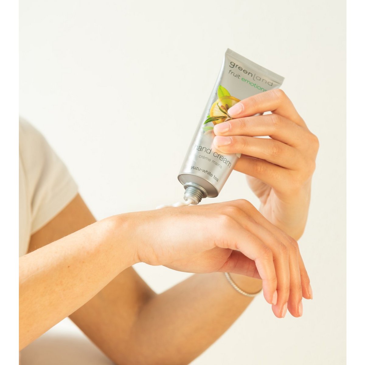Hand cream 30 ml, yuzu-white tea