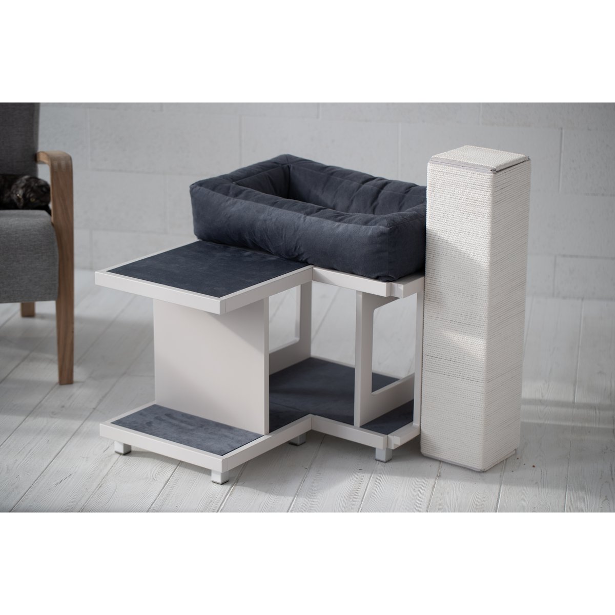 LIEPA – one level extended Cat house