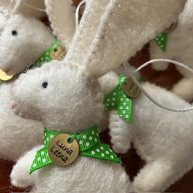 Luna-Leena Easter flat bunny hanging ornament - off-white - wool felt - handmade in Nepal