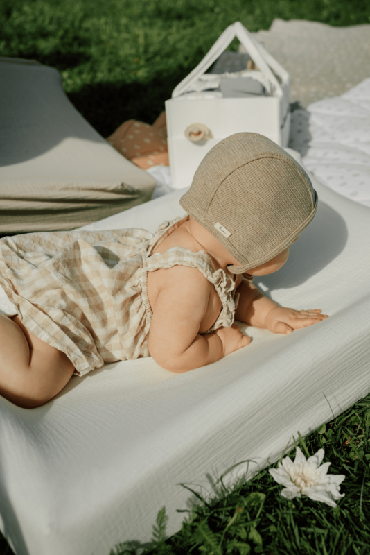 TISU baby bonnet, Oat