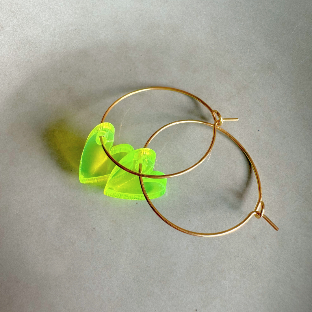 Colgantes luminosos de aros decorativos | Corazón Neón Amarillo