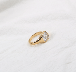Andrei - Women’s Diamond Signet Ring