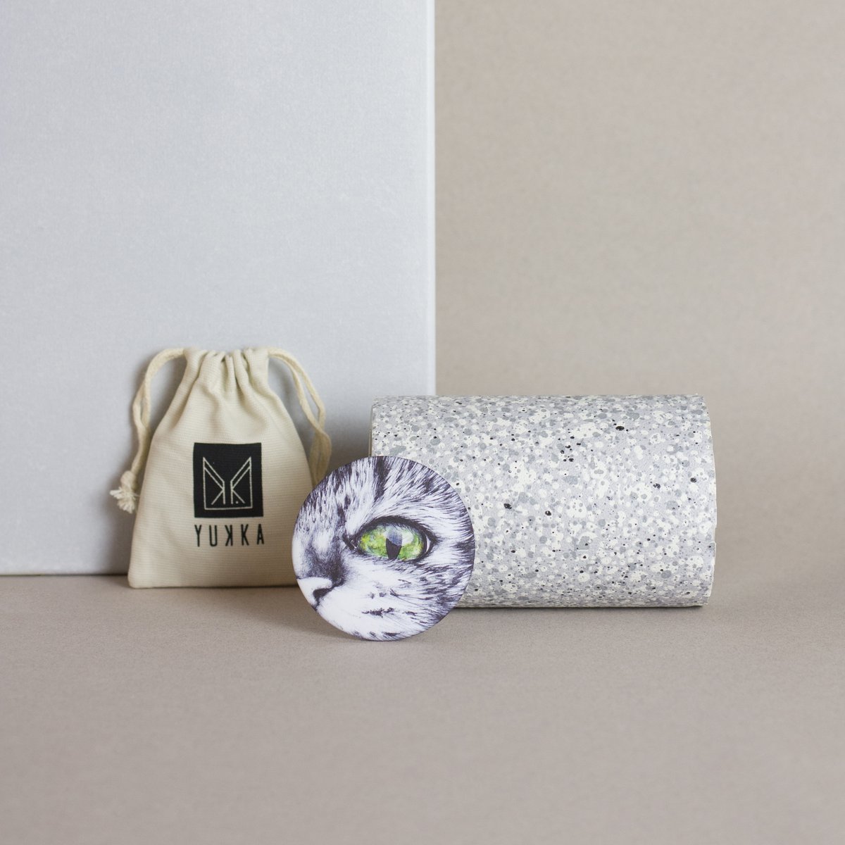 Cat pocket mirror