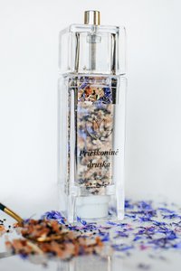 Gastronomische aromatische zoutmix - Himalayazout met korenbloemblaadjes