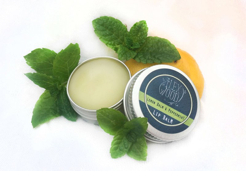 Lippenbalsam mit Zitronenmelisse und Pfefferminz - 10 ml