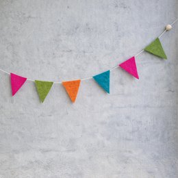 Flags circus