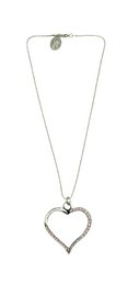  Silver heart-shaped pendant necklace with 7-10 microns of silver plating.