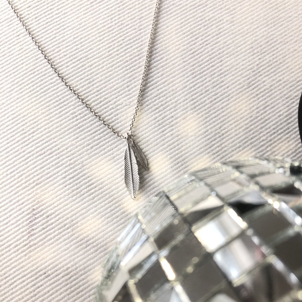 Feather Party necklace