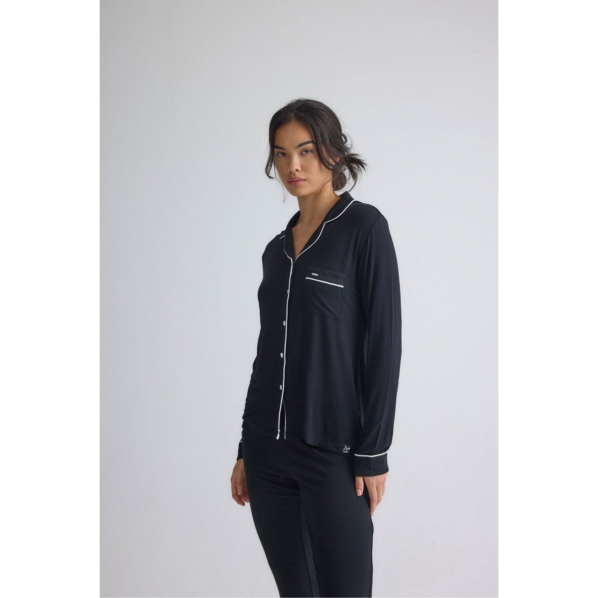 Langes Pyjama-Set aus Bambus in Schwarz