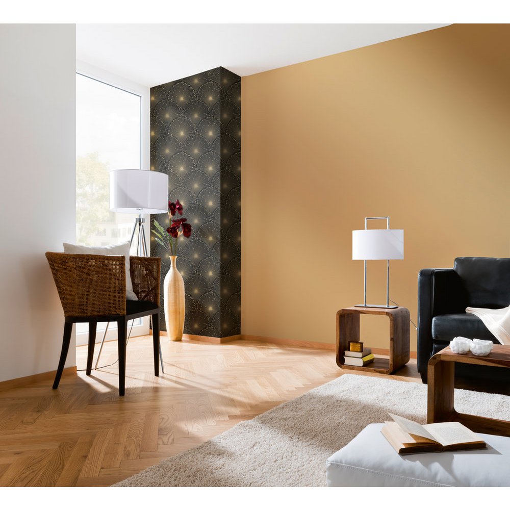 Papel pintado Art Déco con efecto metálico.