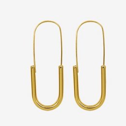 Pendientes de aro con clip de papel de diseño minimalista