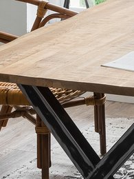 Table 160x85 cm