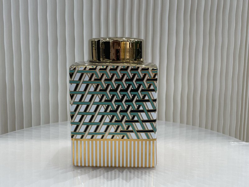 Vaas Groen met goud met dop ( SMALL) 7543-8