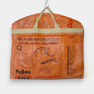 Suit BAG | Environmentally friendly clothing bag in orange