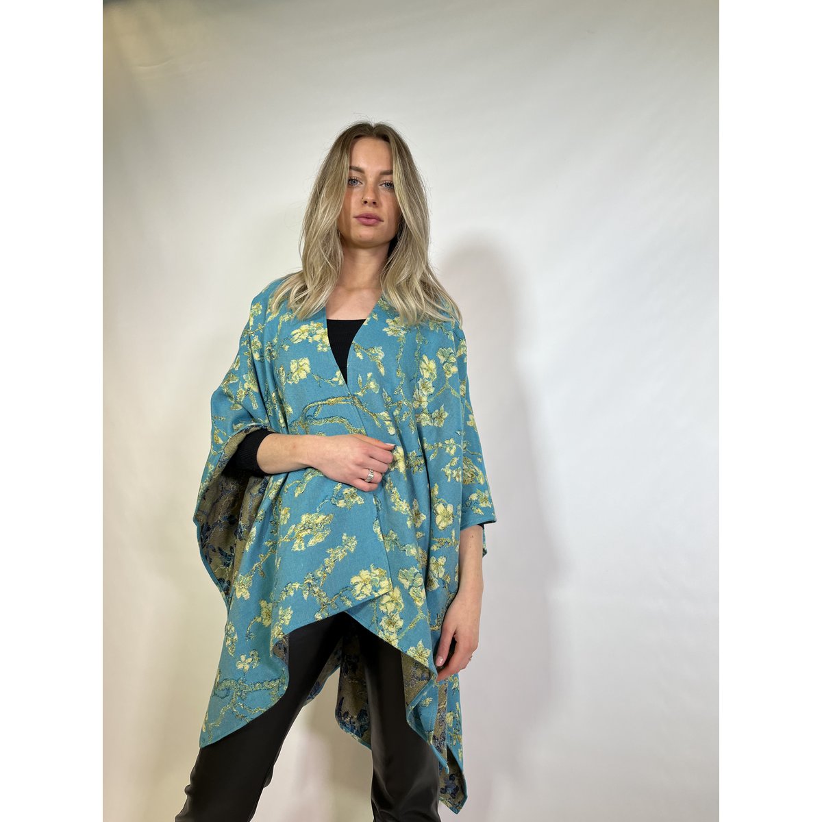 Poncho Amandelbloesem Vincent van Gogh
