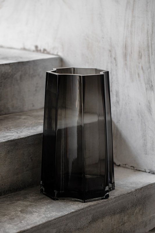 Modern-Classic Luksus vase, stilfuldt design, LENOX 30 Grå