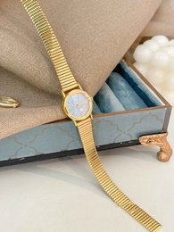 Lajas - Klassiek gouden quartzhorloge met ronde kast