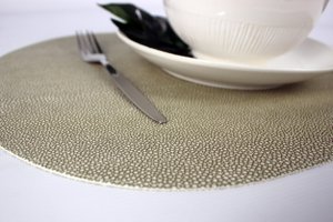 Placemat set of 6 oval imitation leather stingray skin gray green