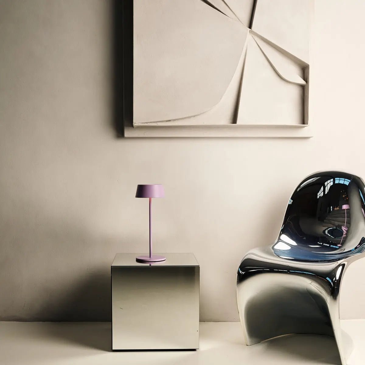 Lámpara de mesa recargable Hugo Violet Lila