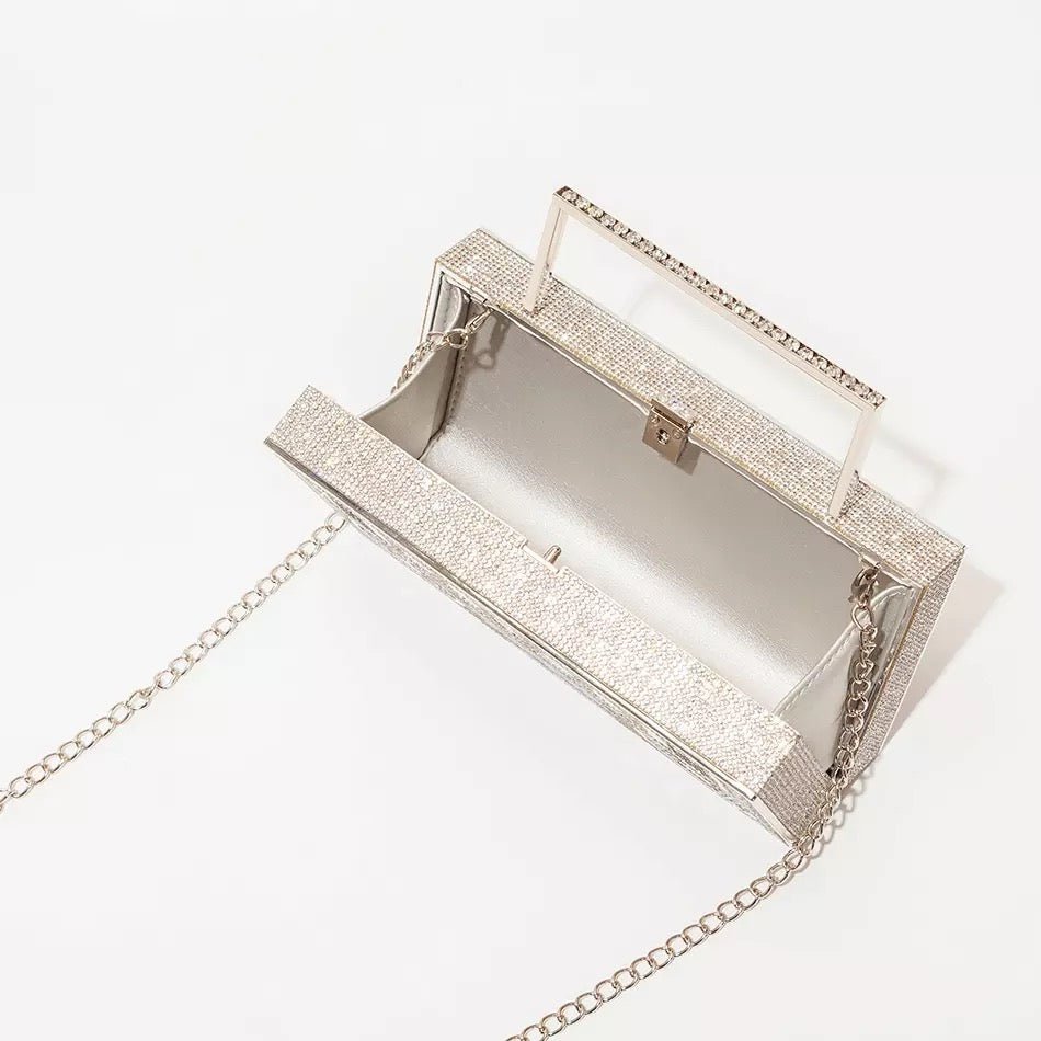 Abendtasche mit goldfarbenem Pavé-Band von Saint Tropez