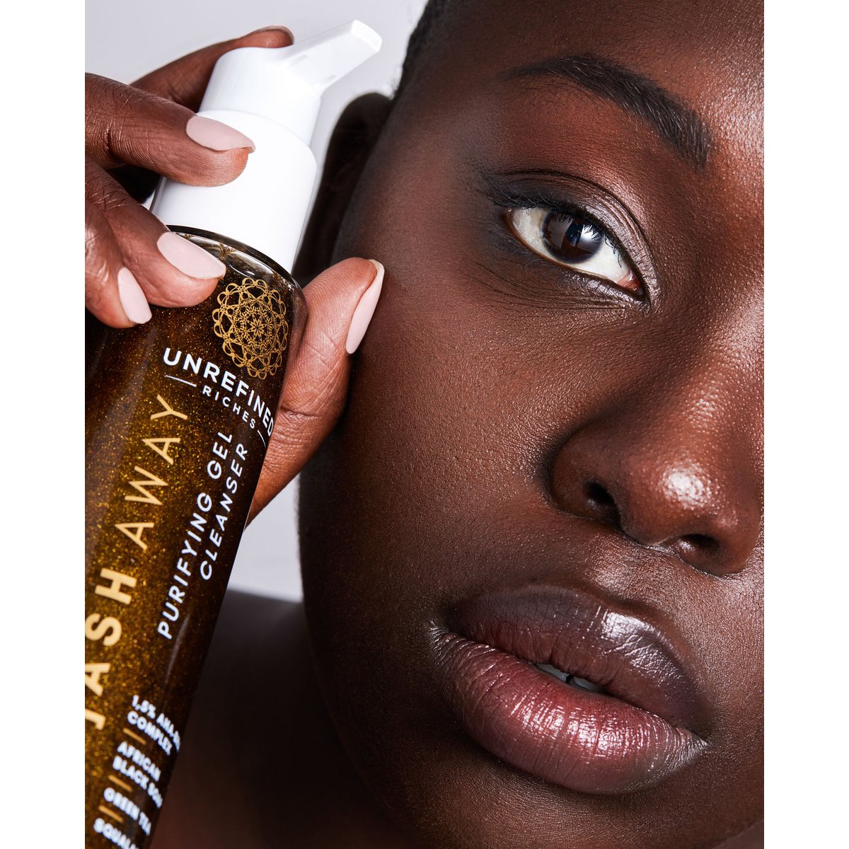[W]ASH AWAY - Purifying Gel Cleanser