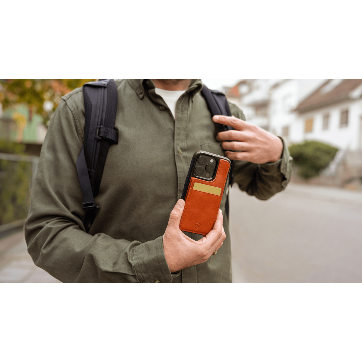 Etui-portfel ETON do iPhone'a 16 Pro Max