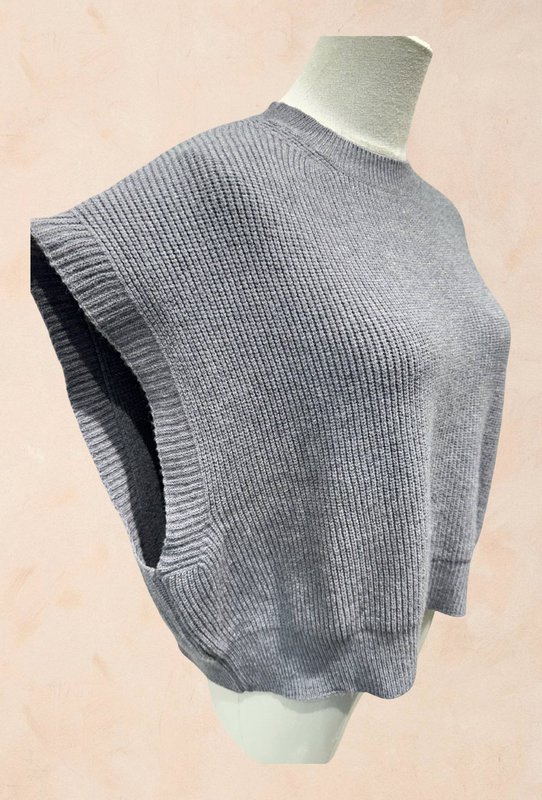 Oversized ærmeløs striktrøje – VISCOSE – 22005