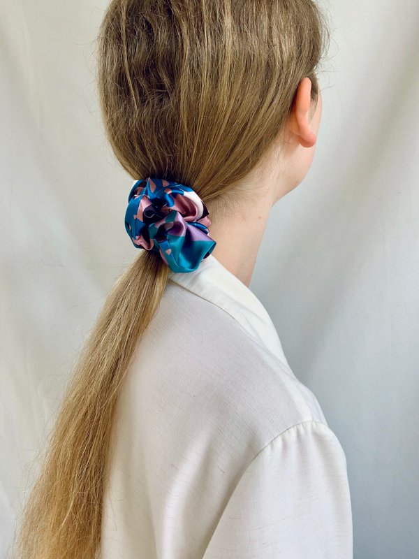 Scrunchie - Blue/Rose Jungle - Recycled