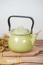 Enamel Kettle Citron 2,5 l Isabelle Rose