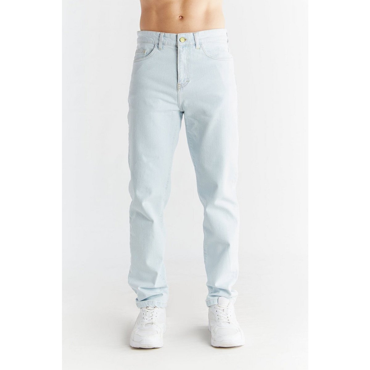 Men's regular fit jeans made from organic cotton