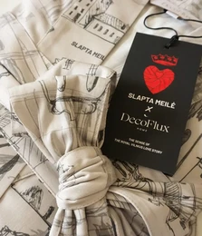 Satijnen badjaskimono met tas Secret Love Story of Royal Vilnius
