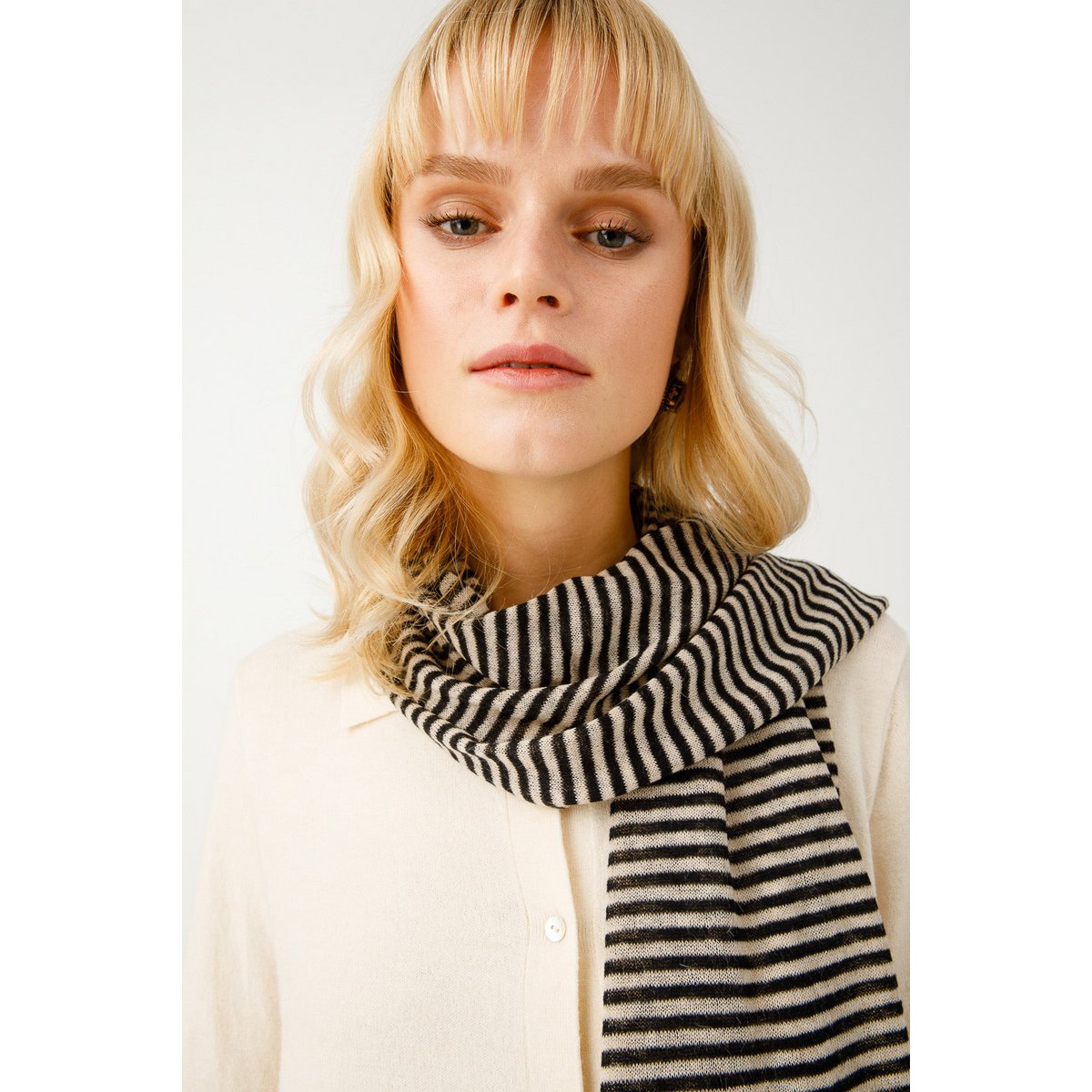 EPHESUS SCARF BLACK-BEIGE