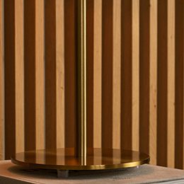 Lola Guld & Sort Bordlampe