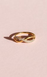 Michelli - Anello in oro con croce a doppio strato