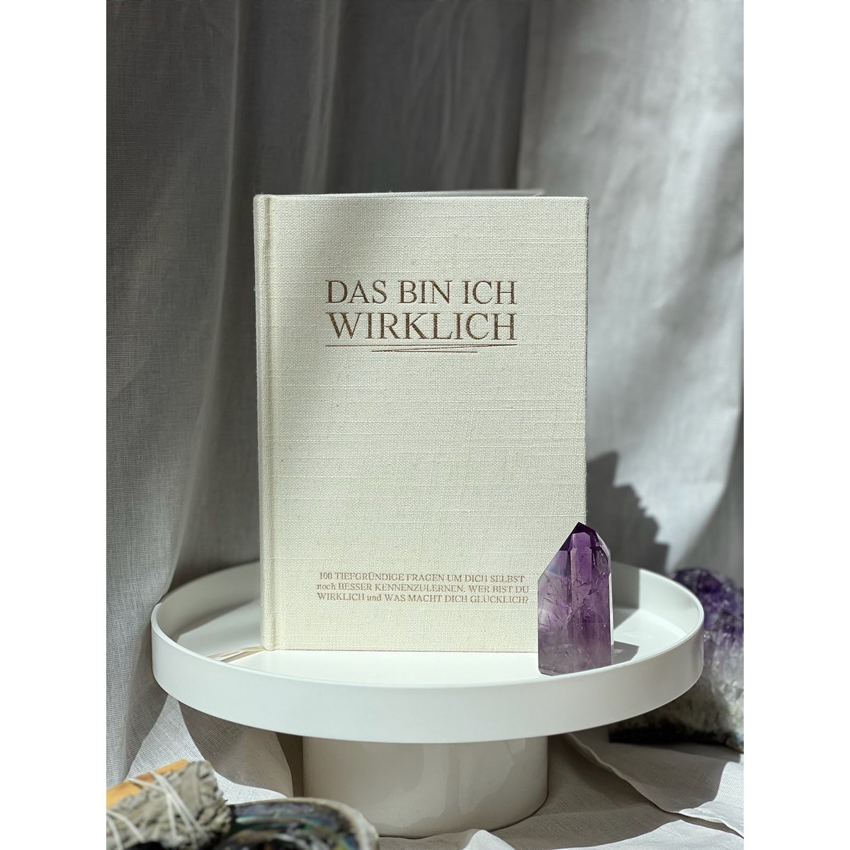 The Life Barn That's Me Really Journal 100 deep questions about personal development