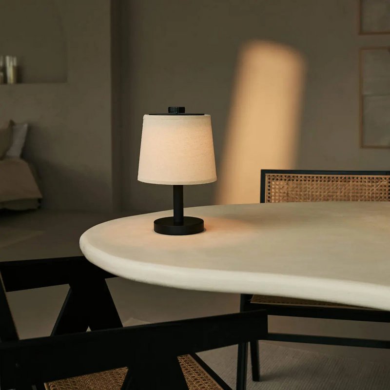 Rover zwarte houten oplaadbare lamp