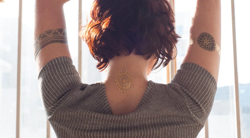 Midlertidig tatovering: Guld mandala